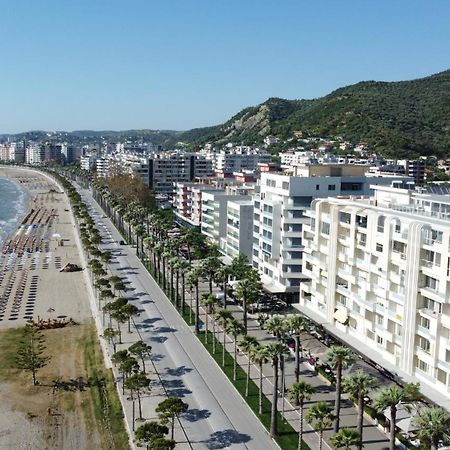 Maxi Room Vlorë Buitenkant foto