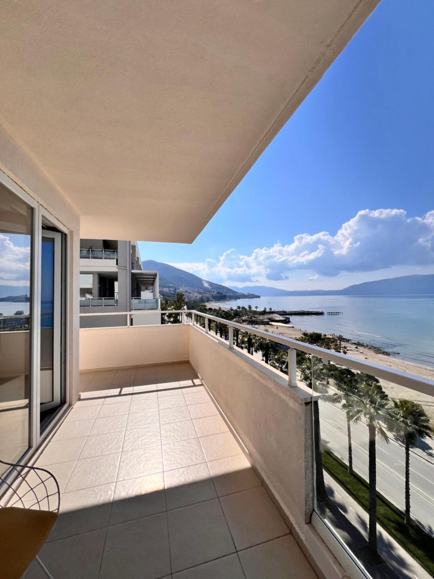 Maxi Room Vlorë Buitenkant foto