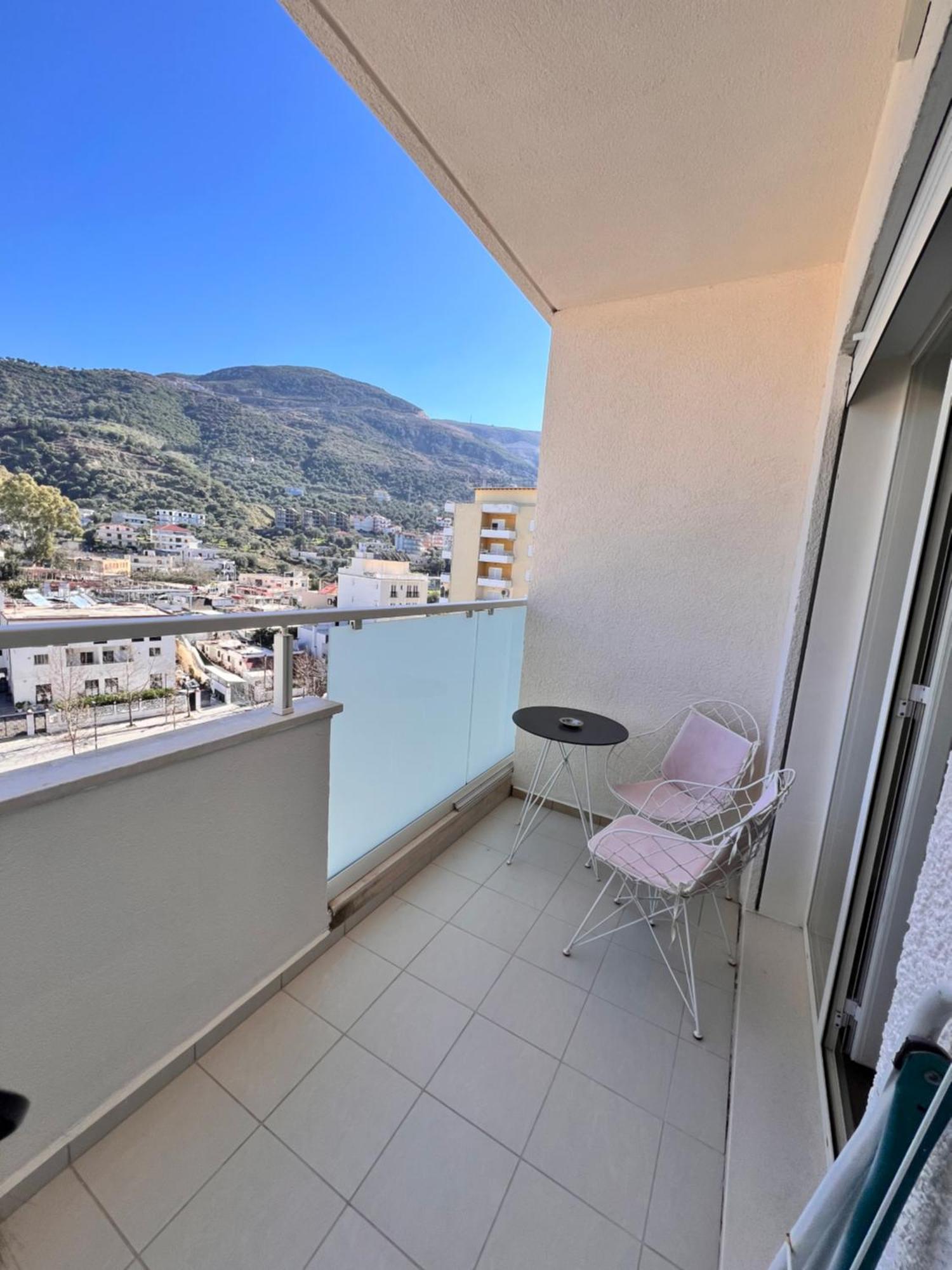 Maxi Room Vlorë Buitenkant foto